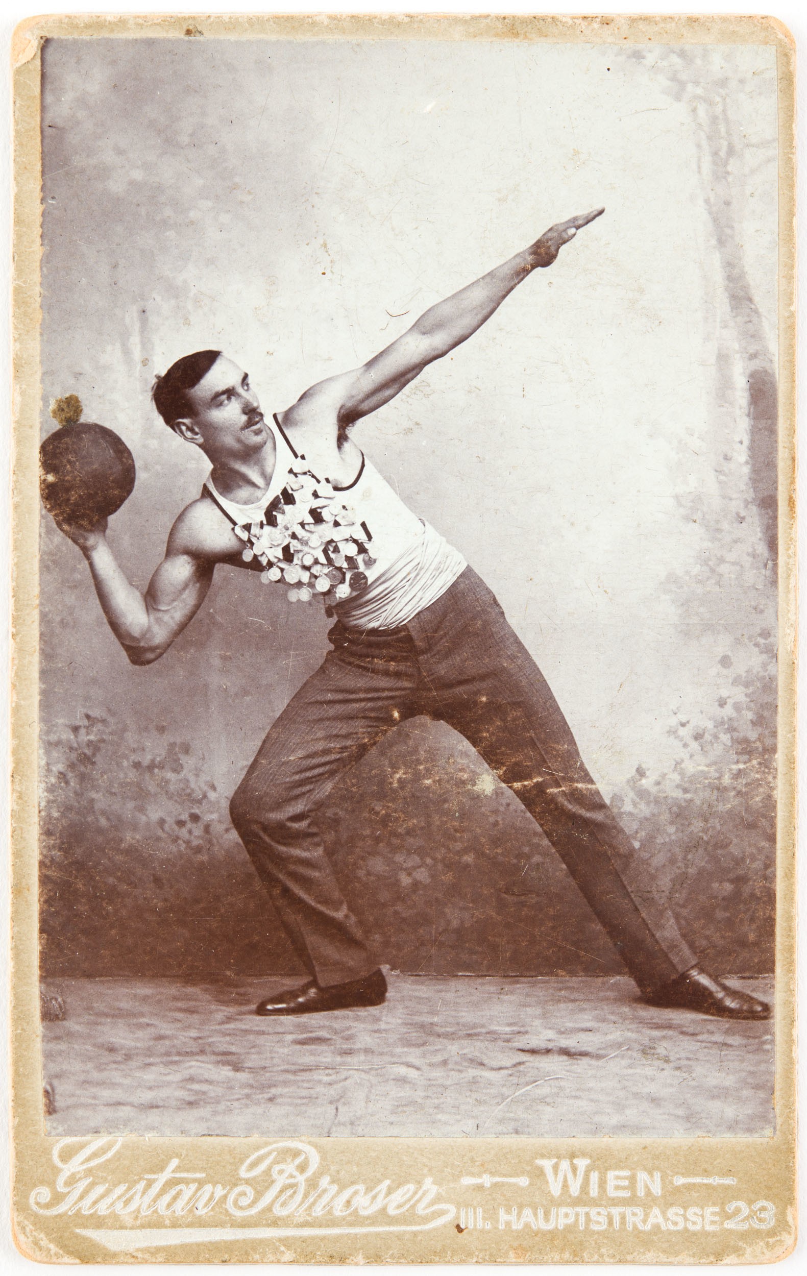 Mudin István